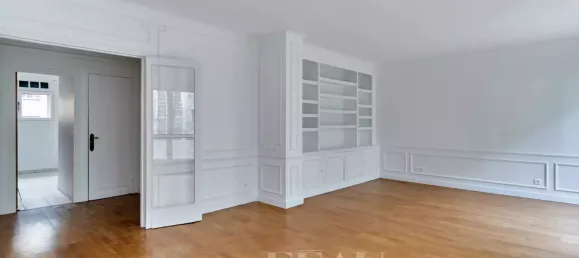 Квартира с 3 спальнями в Нёйи-сюр-Сен, Франция № 137882 9