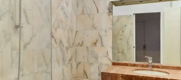 Квартира с 3 спальнями в Нёйи-сюр-Сен, Франция № 137882 10