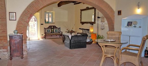 13 rooms House in Castelnuovo Berardenga, Italy No. 215448 11