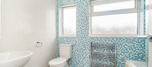 Casa en Grimsby, United Kingdom No. 2182 12