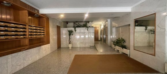 3 bedrooms Apartment in Basque Autonomous Community, Spain No. 139229 2