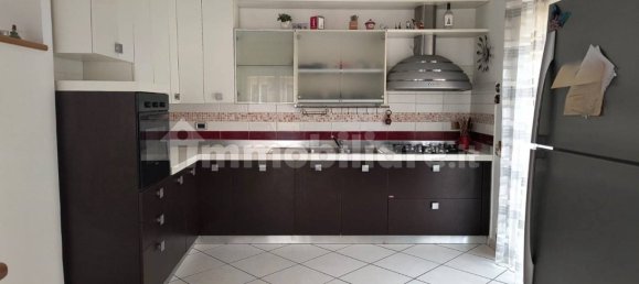 3 Schlafzimmer Wohnung in Latina, Italy, Nr. 285385 5