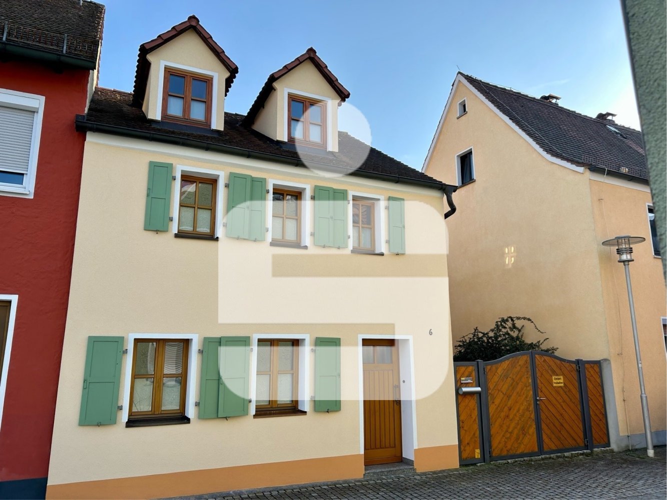 6غرفة تاون هاوس في Erlangen-Hochstadt, Germany رقم 253429