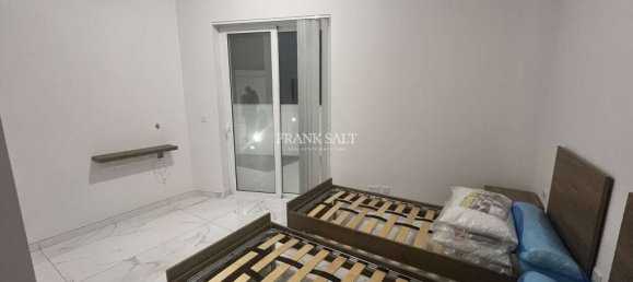 2 bedrooms Apartment in Zurrieq, Malta No. 8243 7