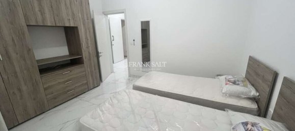 2 bedrooms Apartment in Zurrieq, Malta No. 8243 5