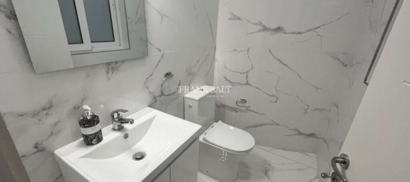 2 bedrooms Apartment in Zurrieq, Malta No. 8243 8