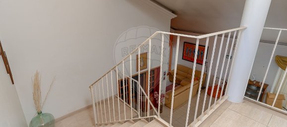 4 bedrooms House in Almada, Portugal No. 17438 5