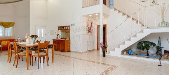 4 bedrooms House in Almada, Portugal No. 17438 18