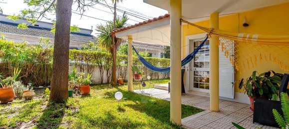 4 bedrooms House in Almada, Portugal No. 17438 23