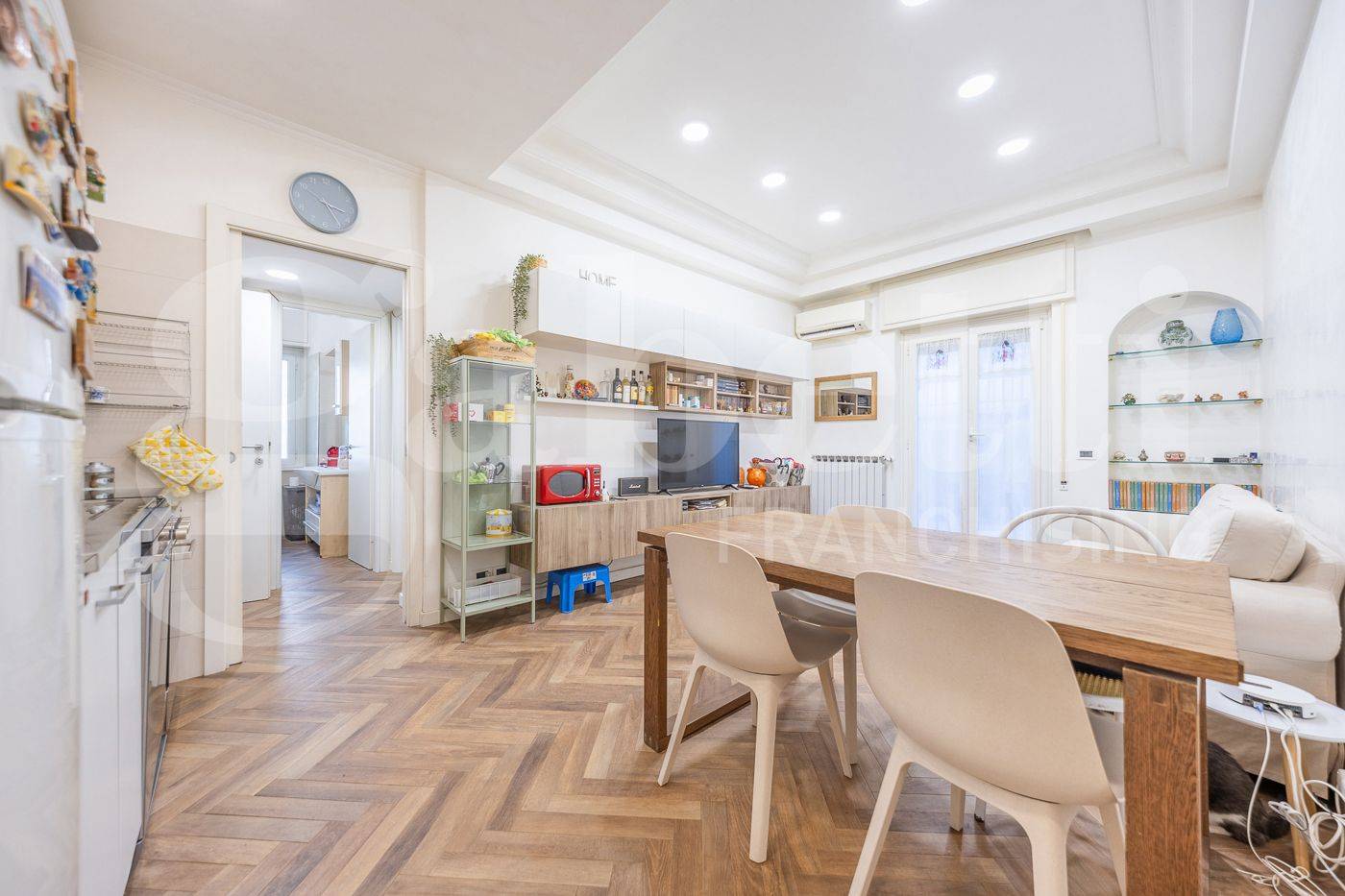 3-Zimmer Wohnung in Rome, Italy, Nr. 398927