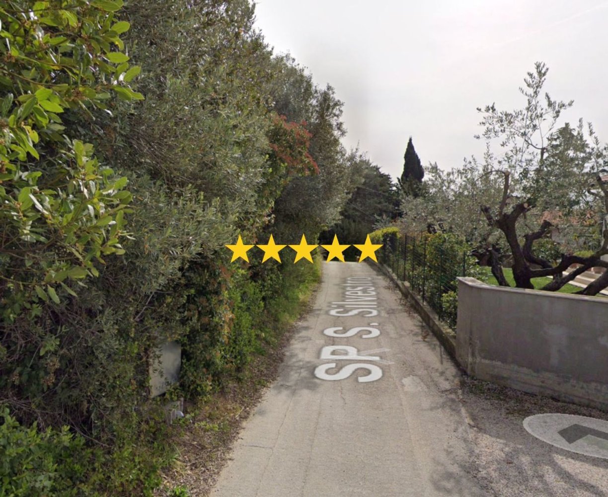 6غرفة شقة في Pescara, Italy رقم 238454