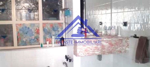2 rooms Apartment in Naples, Italy No. 14228 11