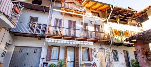 5-salle Maison à Barbania, Italy No. 21880 2