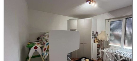 Квартира с 4 комнатами в Ломанья, Италия № 5224 5