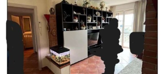 Квартира с 4 комнатами в Ломанья, Италия № 5224 15