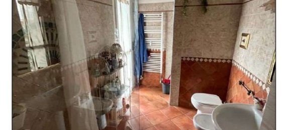 Квартира с 4 комнатами в Ломанья, Италия № 5224 9