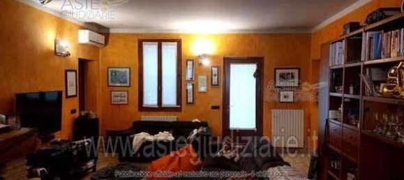 2 chambres Maison à San Felice sul Panaro, Italy No. 98095 21