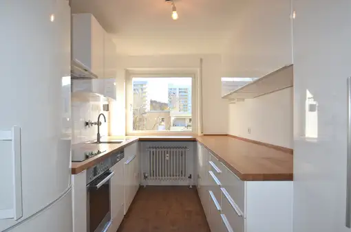 3 bedrooms Apartment in Boblingen, Germany No. 45543