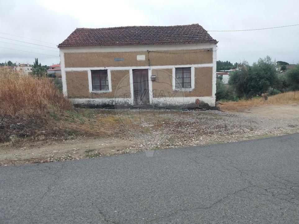 3 Schlafzimmer Haus in Sao Pedro do Esteval, Portugal, Nr. 294808