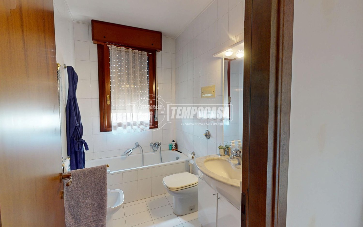 4غرفة شقة في Abano Terme, Italy رقم 305128