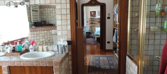 Villa de 8 divisões em Merate, Italy N.º 198599 19