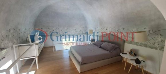 Квартира с 3 спальнями в Лечче, Италия № 57675 16