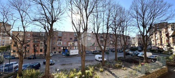 3 rooms Apartment in Naples, Italy No. 230942 18