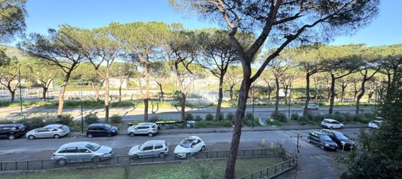 3 rooms Apartment in Naples, Italy No. 230942 12