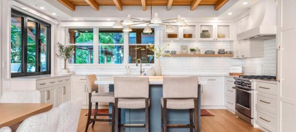 4 bedrooms House in British Columbia, Canada No. 1116 11