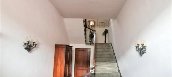4-salle Appartement à Bucine, Italy No. 237428 37
