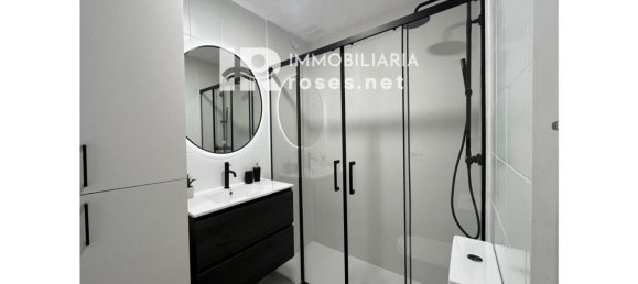 Apartamento de 2 dormitorios en Empuriabrava, Spain No. 22182 11