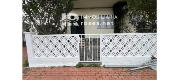 Apartamento de 2 dormitorios en Empuriabrava, Spain No. 22182 15