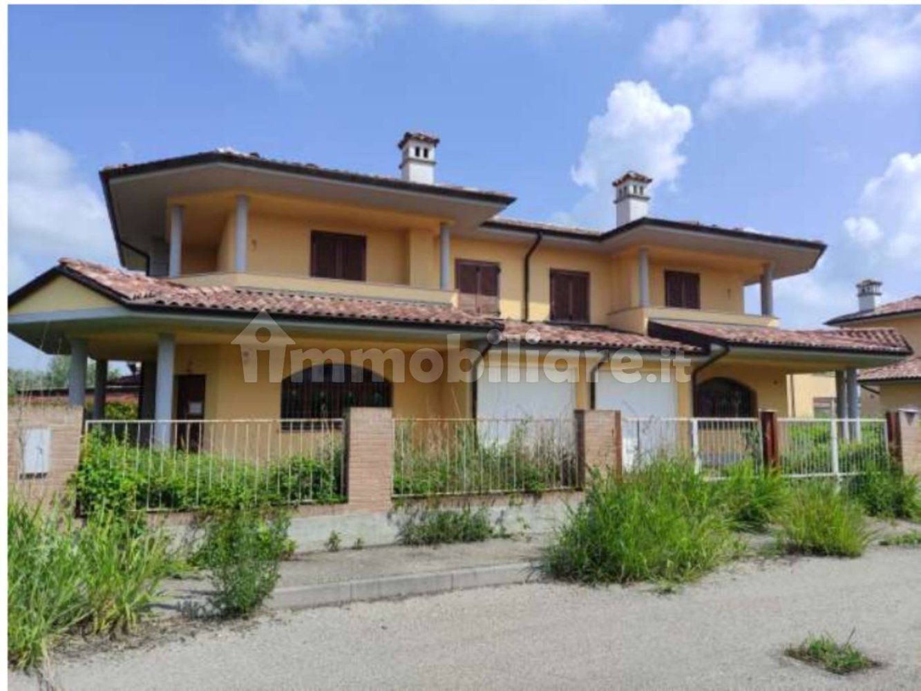 2 Schlafzimmer Wohnung in Roncaro, Italy, Nr. 185612