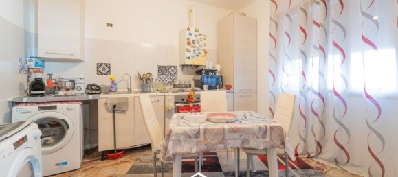 3 rooms Villa in Padua, Italy No. 60998 10