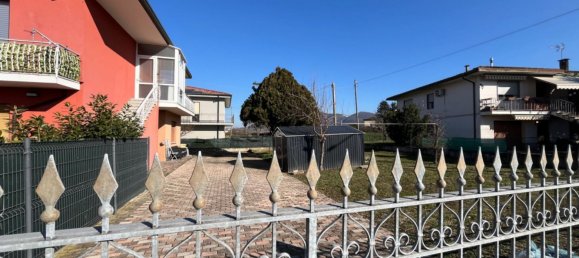 3 rooms Villa in Padua, Italy No. 60998 36