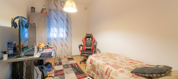 3 rooms Villa in Padua, Italy No. 60998 32