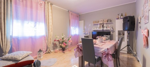 3 rooms Villa in Padua, Italy No. 60998 4