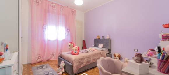 3 rooms Villa in Padua, Italy No. 60998 26