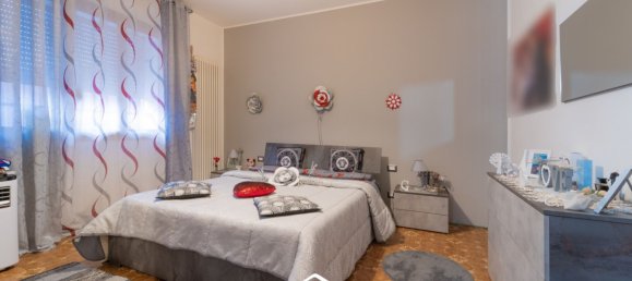 3 rooms Villa in Padua, Italy No. 60998 18