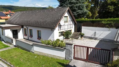 Casa de 6 habitaciónes en Markt Piesting, Austria No. 251609