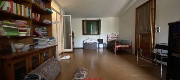 Дом с 4 спальнями в Борго Венето, Италия № 176994 28