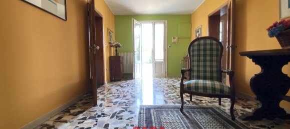 Дом с 4 спальнями в Борго Венето, Италия № 176994 13