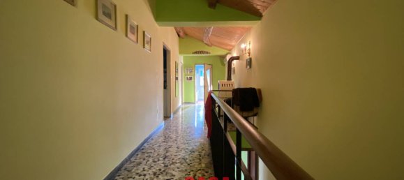 Дом с 4 спальнями в Борго Венето, Италия № 176994 16