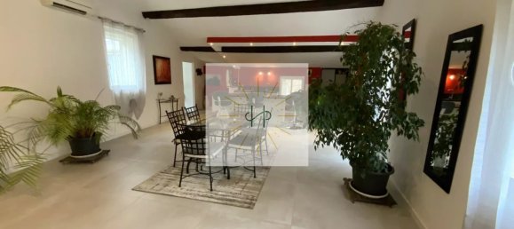 2 bedrooms Apartment in Montelimar, France No. 190600 3