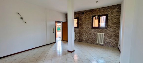 3-Zimmer Wohnung in Modena, Italy, Nr. 167213 3
