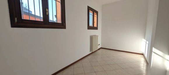 3-Zimmer Wohnung in Modena, Italy, Nr. 167213 9