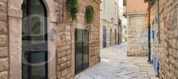1 bedroom Apartment in Trani, Italy No. 348554 4