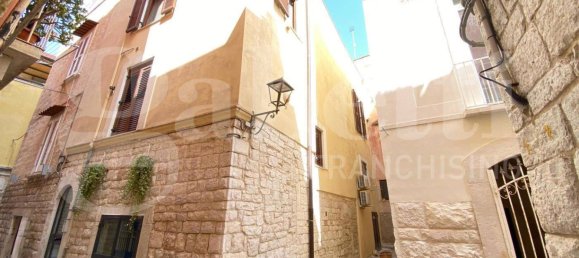 1 bedroom Apartment in Trani, Italy No. 348554 3