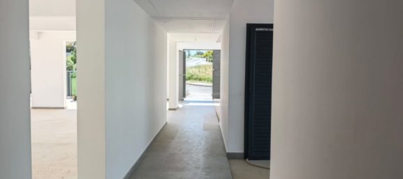 2 chambres appartement à vendre à Larnaka, Cyprus № 174614 10
