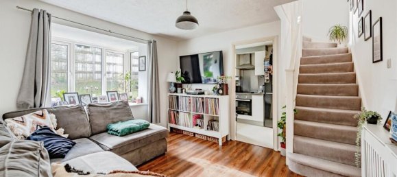 1 bedroom House in Crawley, United Kingdom No. 6292 2